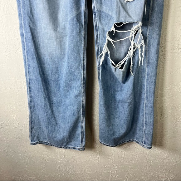 American Eagle Distressed High Rise Skater Jeans in Patch Me Up - Picture 7 of 14